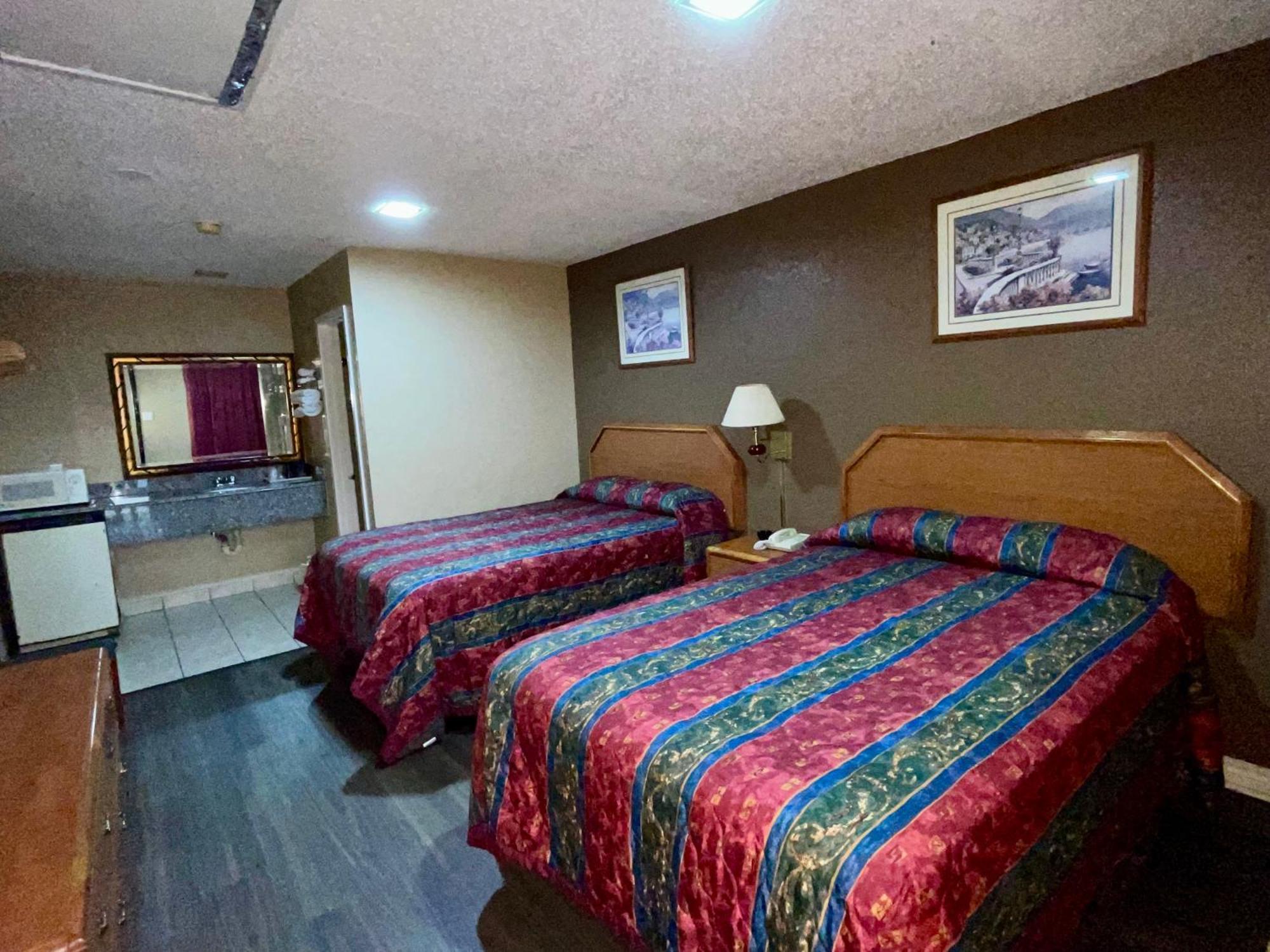 Ankur Inn Motel Dallas Exterior photo