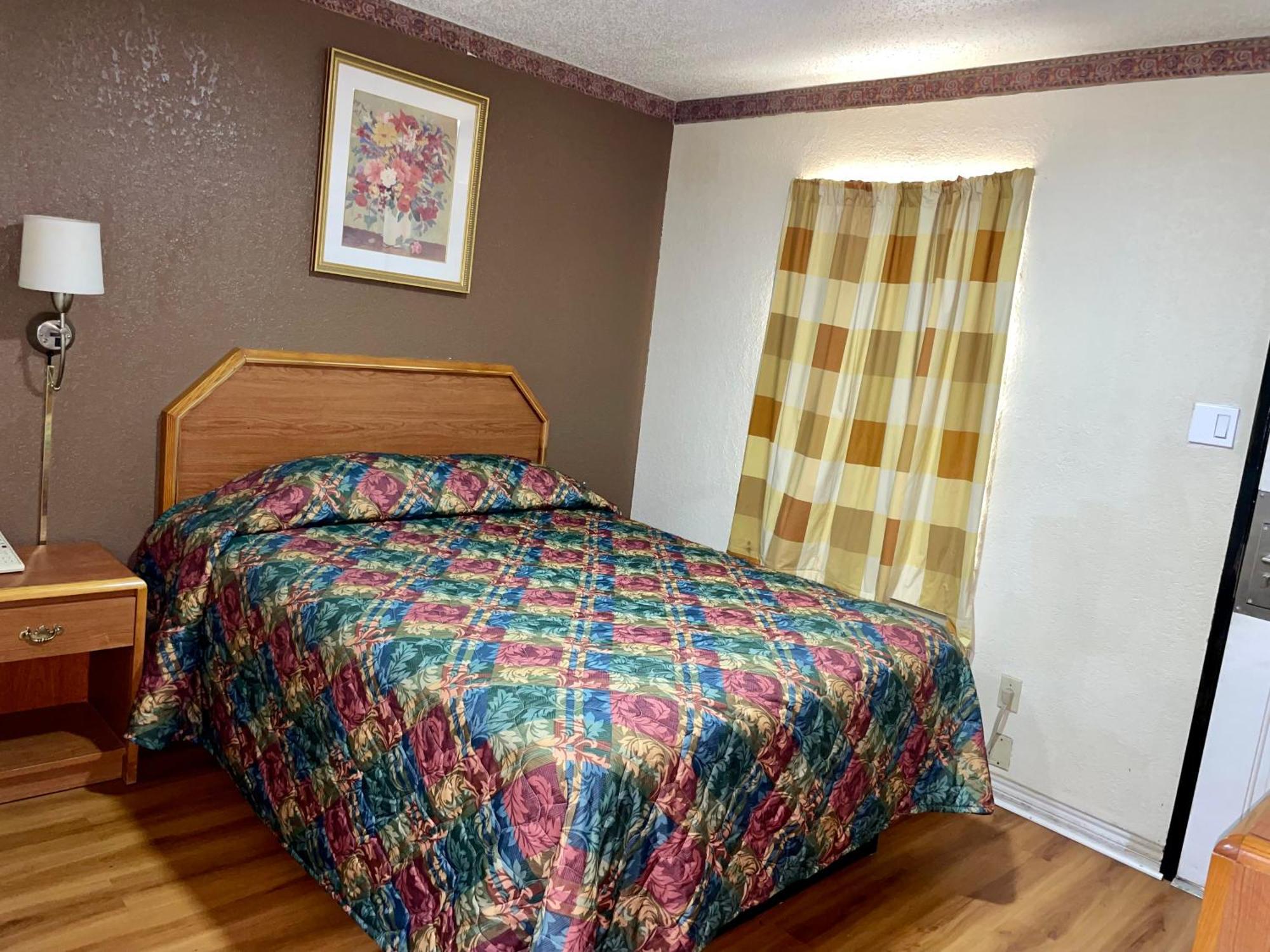 Ankur Inn Motel Dallas Exterior photo